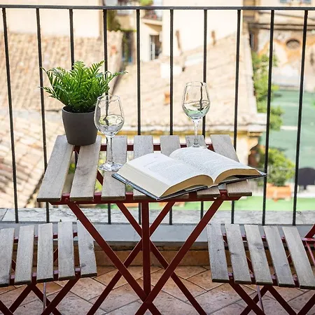 Campo De' Fiori Penthouse-rental In