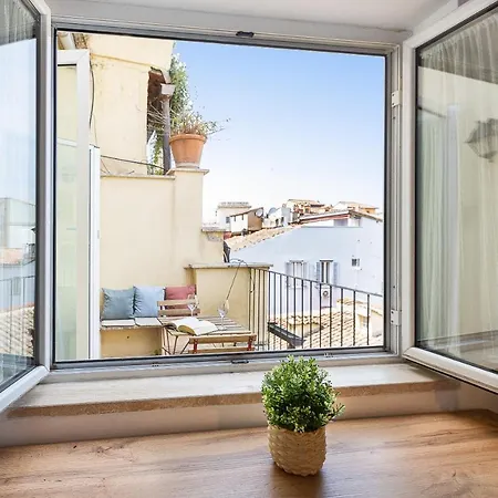 Campo De' Fiori Penthouse-rental In Apartment Rome