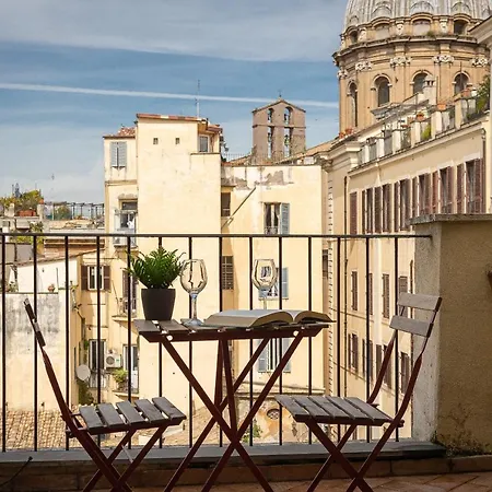 Campo De' Fiori Penthouse-rental In
