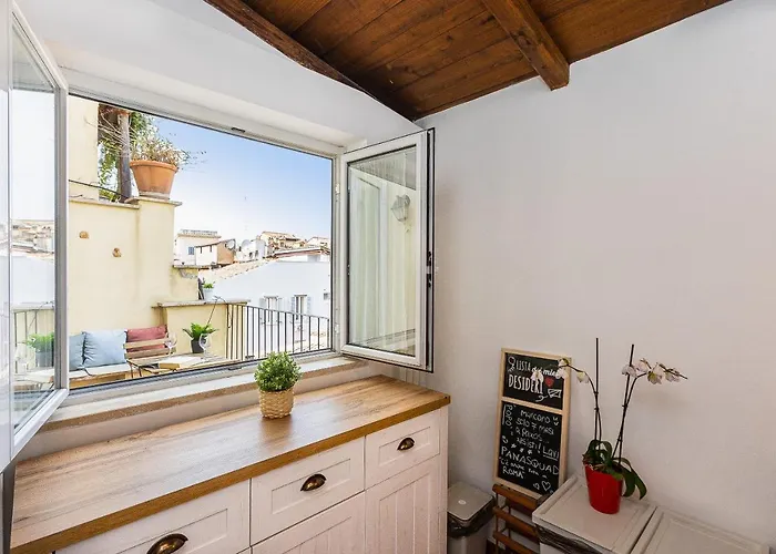 Апартаменты Campo De' Fiori Penthouse-rental In *